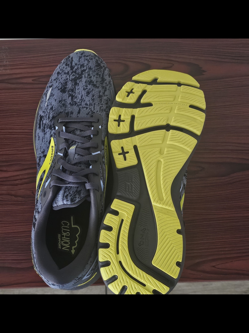 Men's Brooks Gray and Yellow Running Shoes with Cushion Support